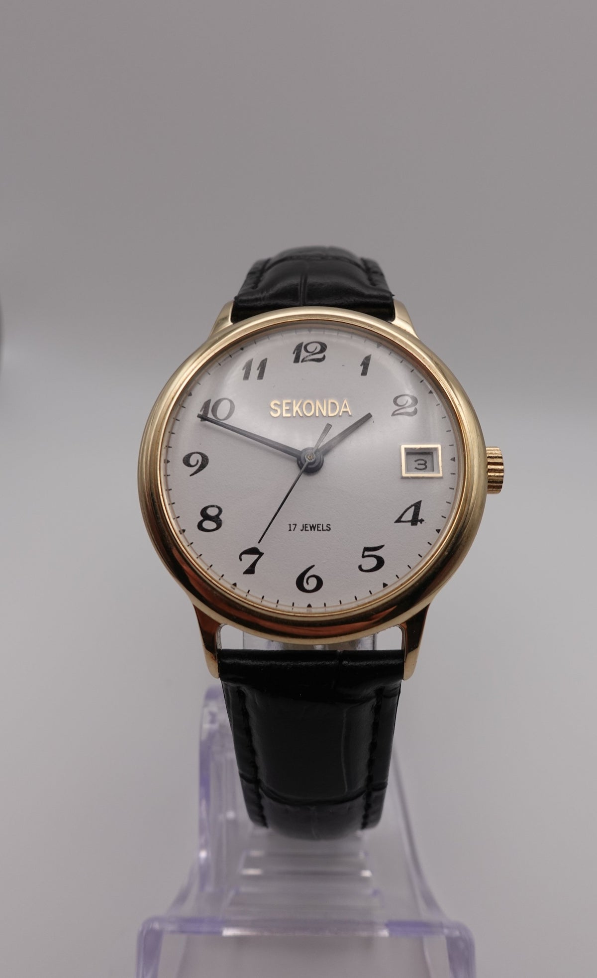 Sekonda Hand Wind 17 Jewel Date White Dial Gold USSR Made 299827 - Vintage